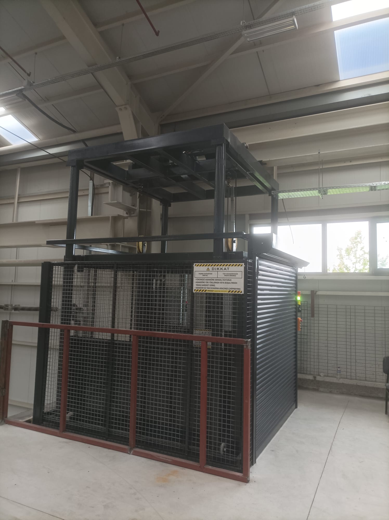 Gamak Motor Fabrikası Halatlı Yük Asansörü Projesi