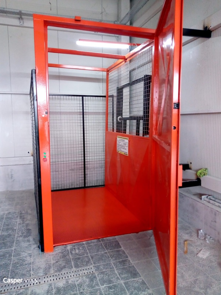 Sevgi Bağları İzmir Hidrolik Yük Asansörü Projesidir 